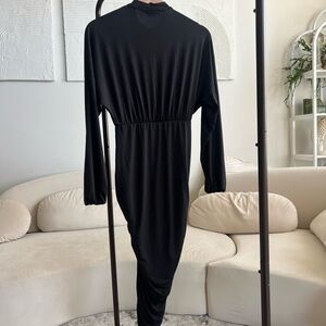 PrettyLittleThing Black Long Sleeve Dress